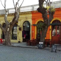 IMG_20180907_160751 07/09/2018 - Maisons colniales transformées en petits restaurants. Our first touristy town with its pretty restaurants and lots of little boutiques painted in...